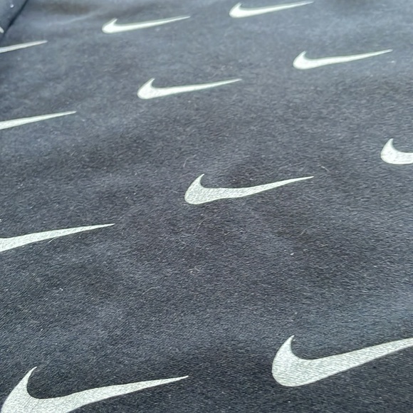 NIKE LOGO ALL OVER Crewneck Sweater - Picture 4 of 6